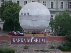 Hot air balloon in front of Franz Kafka Museum in Malá Strana, Prague