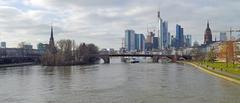 Alte Brücke in Frankfurt am Main, view from Ignatz-Bubis-Brücke in 2013