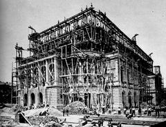 construction of opera house in Frankfurt