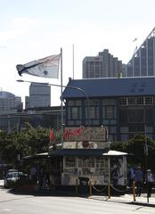 Harry's Cafe in Woolloomooloo Bay