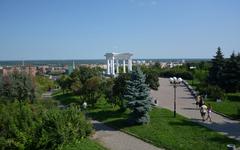 Poltava Friendship of Nations Rotunda monument in Soborna Square