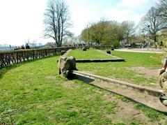 playground with animal sandstone figures at Altonaer Balkon