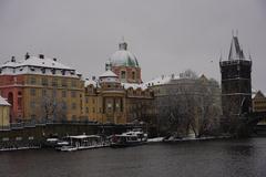 Vltava river tour kayakers