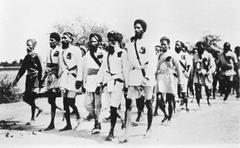 Jatha of Akali volunteers marching to Guru-ka-Bagh on 25 Oct 1922