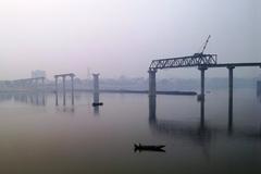 Ramnagar-Samne Ghat bridge under construction viewed from Ram Nagar Fort