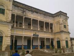 inner courtyard at Ram Nagar Fort