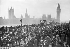 Soldiers on Westminster Bridge with Westminster Abbey in the background