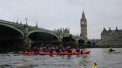 Evening kayak along the Thames