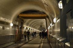 Alter Elbtunnel in Hamburg in 2017