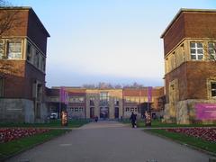 Museum Kunst Palast building exterior