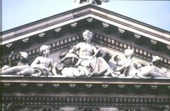 facade details and figures in Vienna