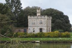 Albert Bridge Lodge in Windsor Great Park