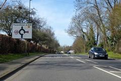 A308 Maidenhead Road towards Maidenhead