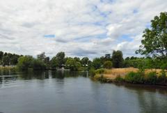 A bend in the river