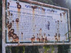 Aam Khas Bagh visitor board