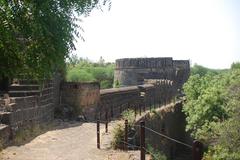 Ahmednagar Fort bastions