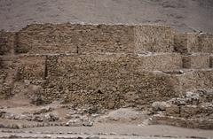 Main enclosure detail of Huaca El Paraíso