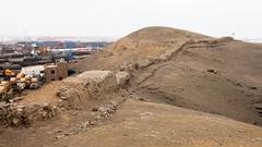 Chuquitanta Wall near Huaca Márquez