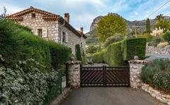 John Robie's house in Saint-Jeannet from To Catch a Thief