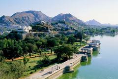 Shore of Ana Sagar Lake in Ajmer, Rajasthan, India