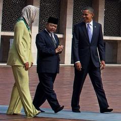 Touring the Istiqlal Mosque in Jakarta with First Lady and Grand Imam Ali Mustafa Yaqub