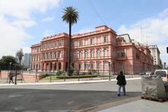 sightseeing in Buenos Aires with a view of local architecture and city life