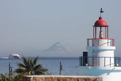 El Faro guia lighthouse in the evening light