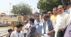 The Minister of State for Culture, Tourism, and Civil Aviation Dr. Mahesh Sharma inspecting Assi Ghat in Varanasi on September 05, 2015