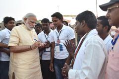 Prime Minister Narendra Modi at Assi Ghat in Varanasi on May 1, 2016