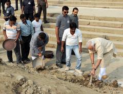 Prime Minister Narendra Modi participating in Shramdaan at AssiGhat, Varanasi