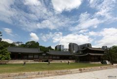 Deoksugung Palace after April showers in Seoul