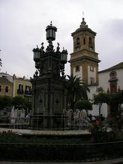 Plaza Alta in Algeciras with fountain and colorful buildings