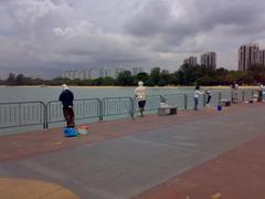 anglers at Bedok Jetty Singapore