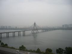 Olympic Bridge over Han River in Seoul