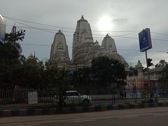 Birla Mandir in Ballygunge, Kolkata on a sunny afternoon