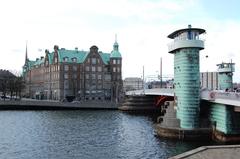 Knippelsbro bridge and C. F. Tietgens Hus in Copenhagen