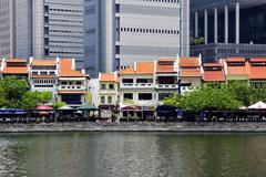 Ancient housing and skyscrapers in Boat Quay, Singapore