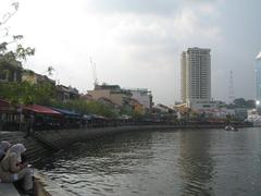 Scenic view of Boat Quay in Singapore with colorful buildings along the river