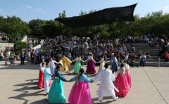 Ganggang Sulae traditional Korean dance at Namsangol Hanok Village