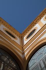 Upward photo of a corner of a building in the Real Alcázar of Sevilla