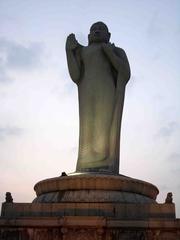 Buddha statue in meditation