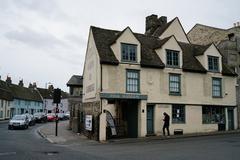 Cambridge Folk Museum exterior