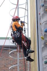 Seoul firefighters practicing rooftop rescue drills