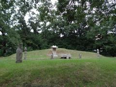 Graveyard of Lord Chungik Sin Gyeongjin in South Korea