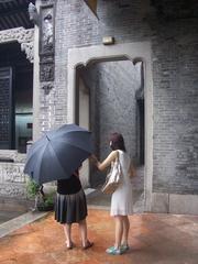 Tourists visiting Chen Clan Temple in Guangzhou