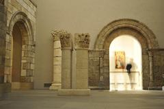 central hall in the Philadelphia Museum of Art