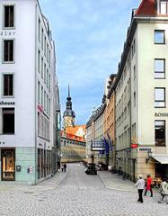 Dresden Töpferstraße view towards Augustusstraße with Fürstenzug mural and Hilton Hotel