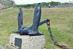 Anchor donated by Barranquilla at Playa de Salinas