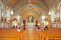 Nave of Chapel of Notre-Dame-de-Bon-Secours in Montreal