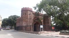 Delhi Gate in Delhi